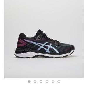 ASICS Size 9 Running Shoes Dynamic Duomax